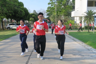 กิจกรรมทดสอบสมรรถภาพบุคลากรและนักศึกษา เดิน-วิ่ง 2.4 กิโลเมตร_5